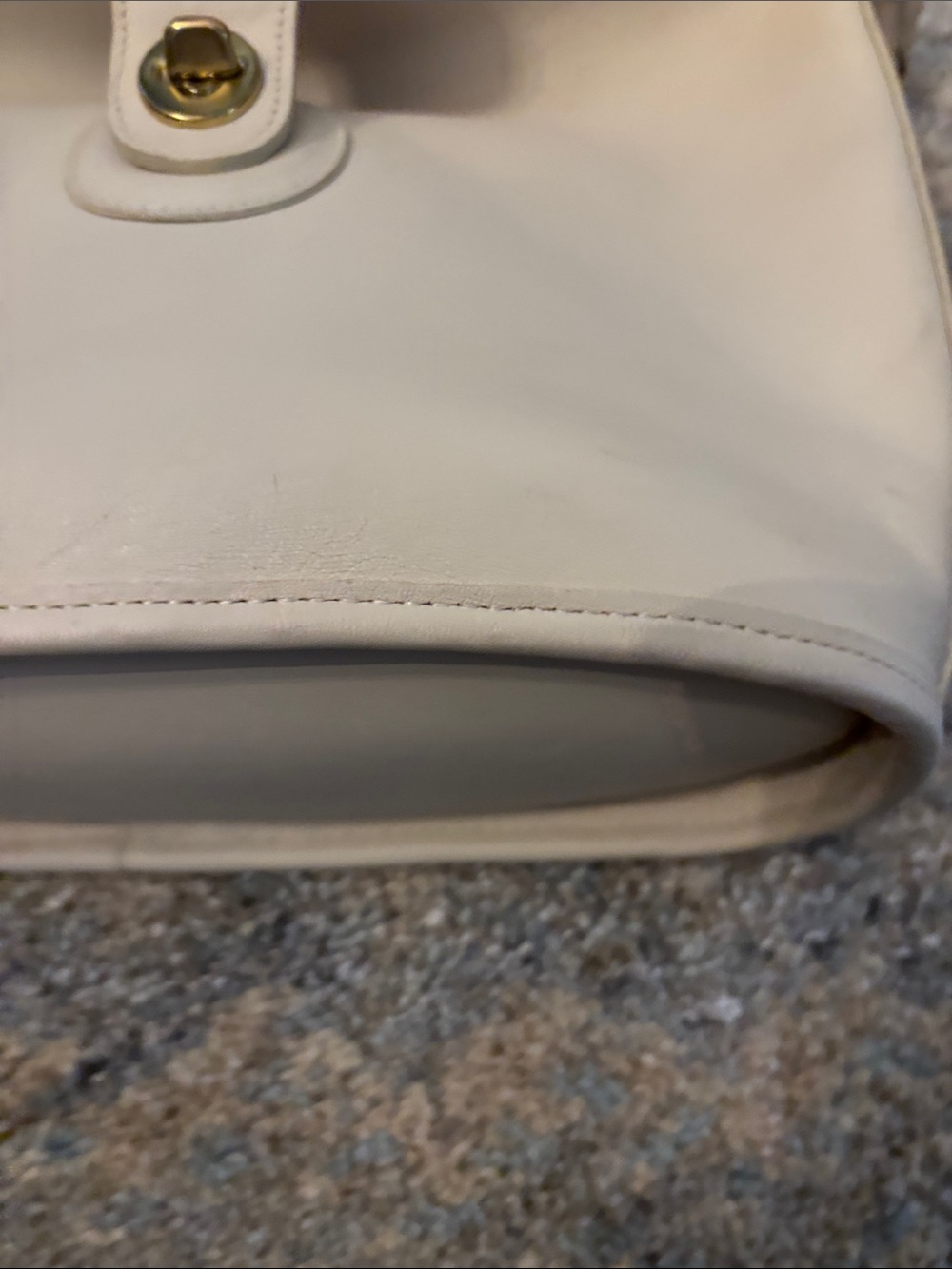 Coach Vintage Canterbury Classic Neutral Leather Crossbody Bag - Cream - Picture 2 of 8